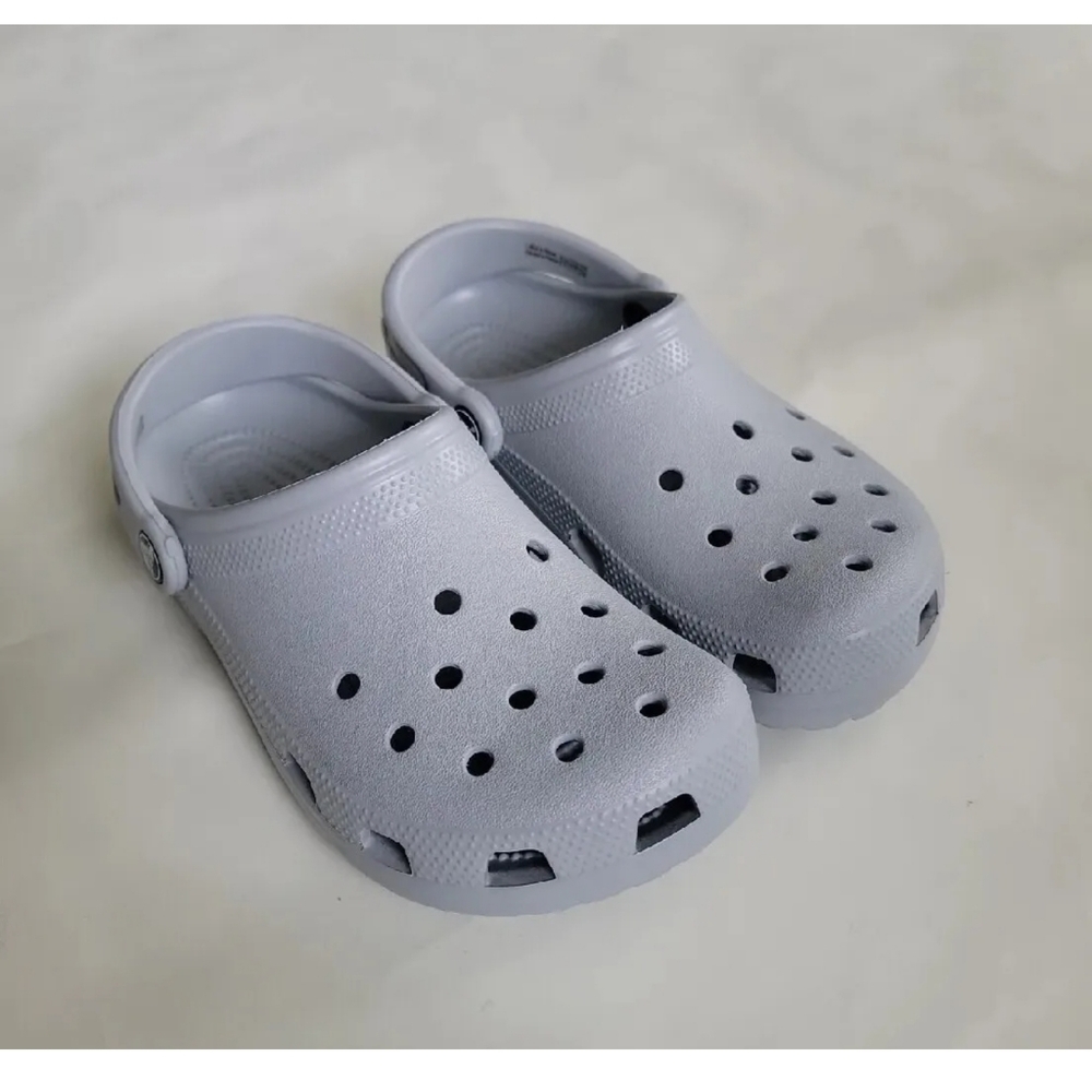 Light Grey Classic Crocs M4 W6
